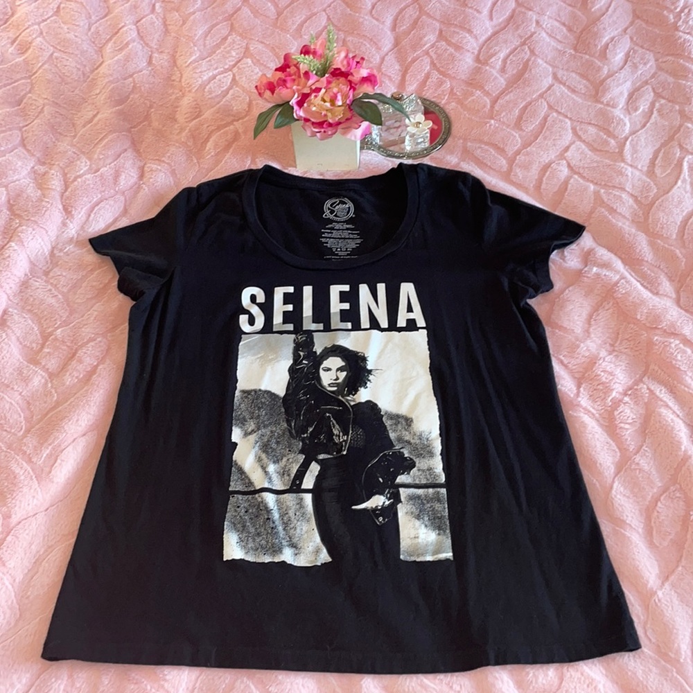Torrid Selena Tee